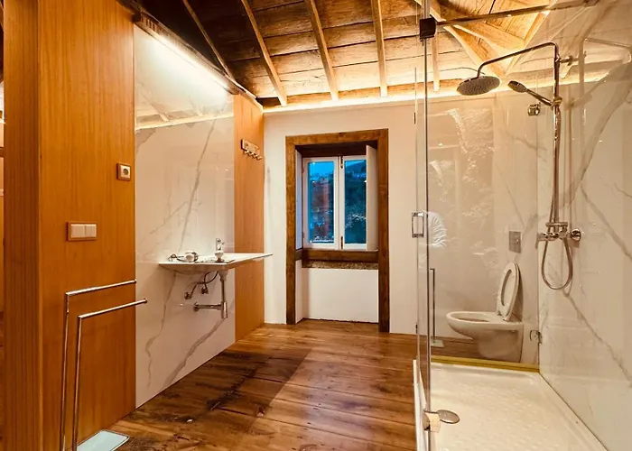 Calhau Da Lapa 10 * Campanário